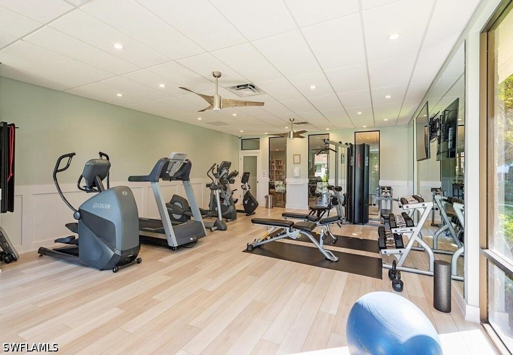 555 Park Shore Drive - Photo 32