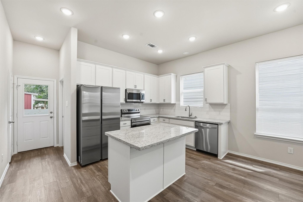 10176 Barberry Street - Photo 9