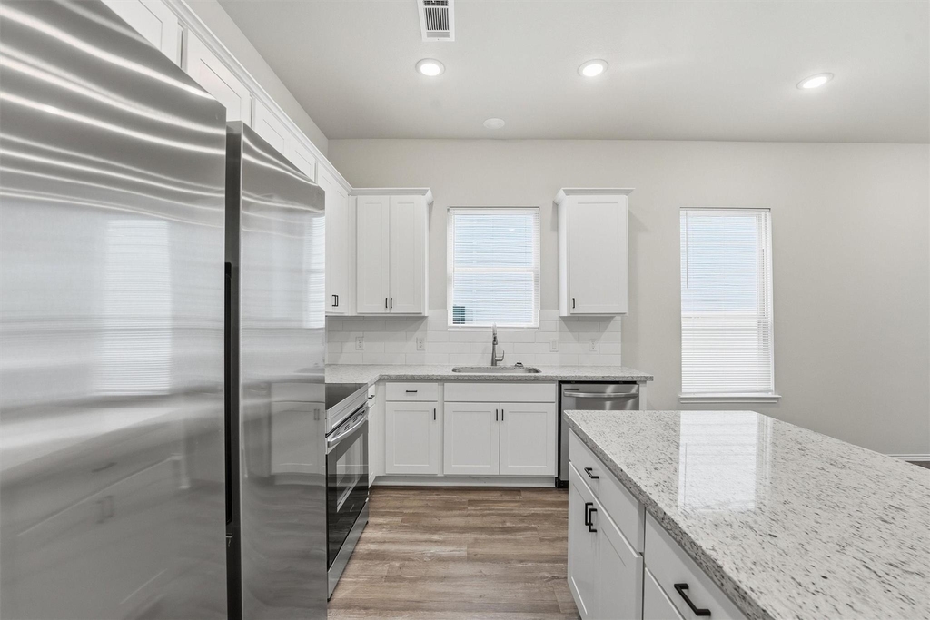 10176 Barberry Street - Photo 11