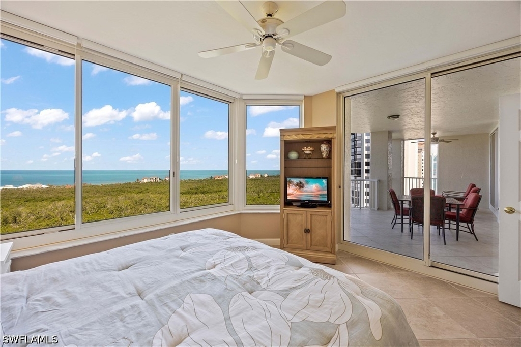 7117 Pelican Bay Boulevard - Photo 8