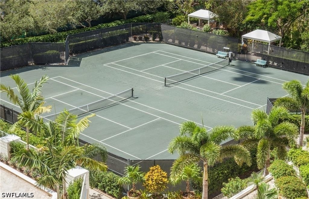 7117 Pelican Bay Boulevard - Photo 22