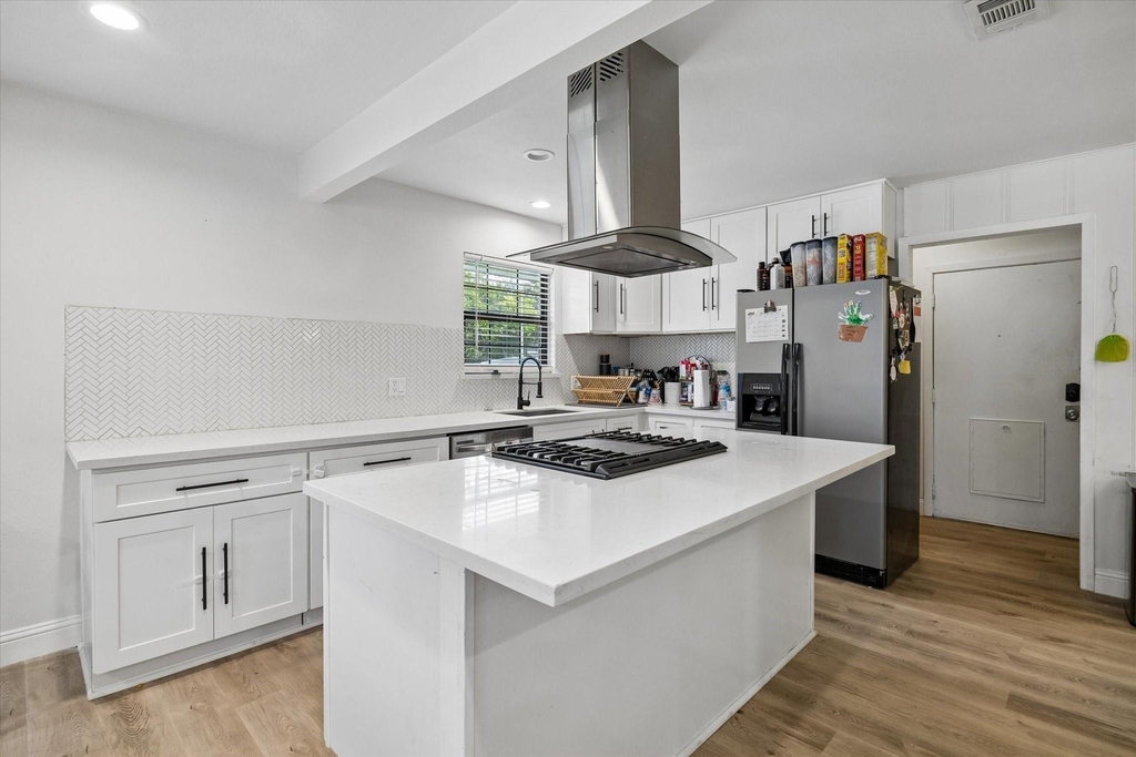 8510 Western Drive - Photo 8