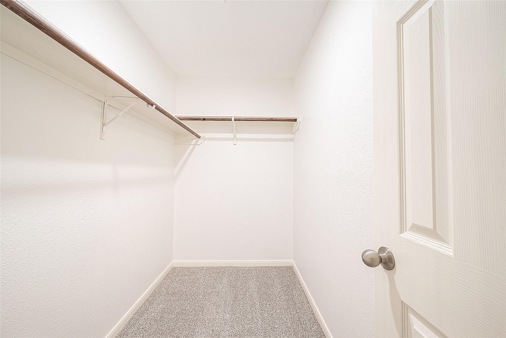 29019 Red River Loop - Photo 19