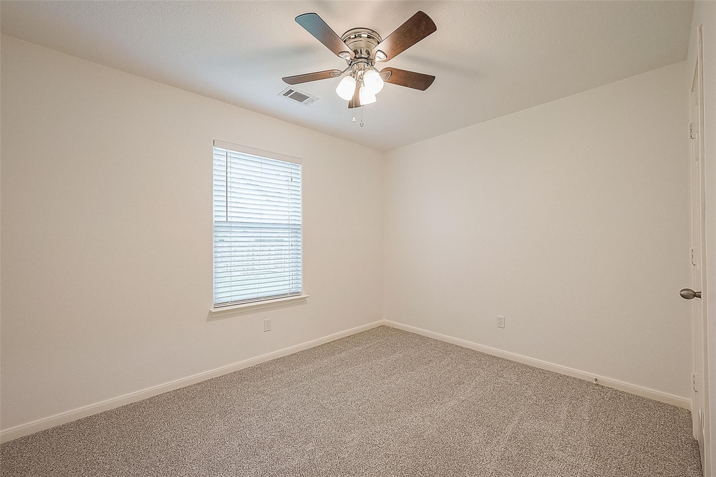 29019 Red River Loop - Photo 8