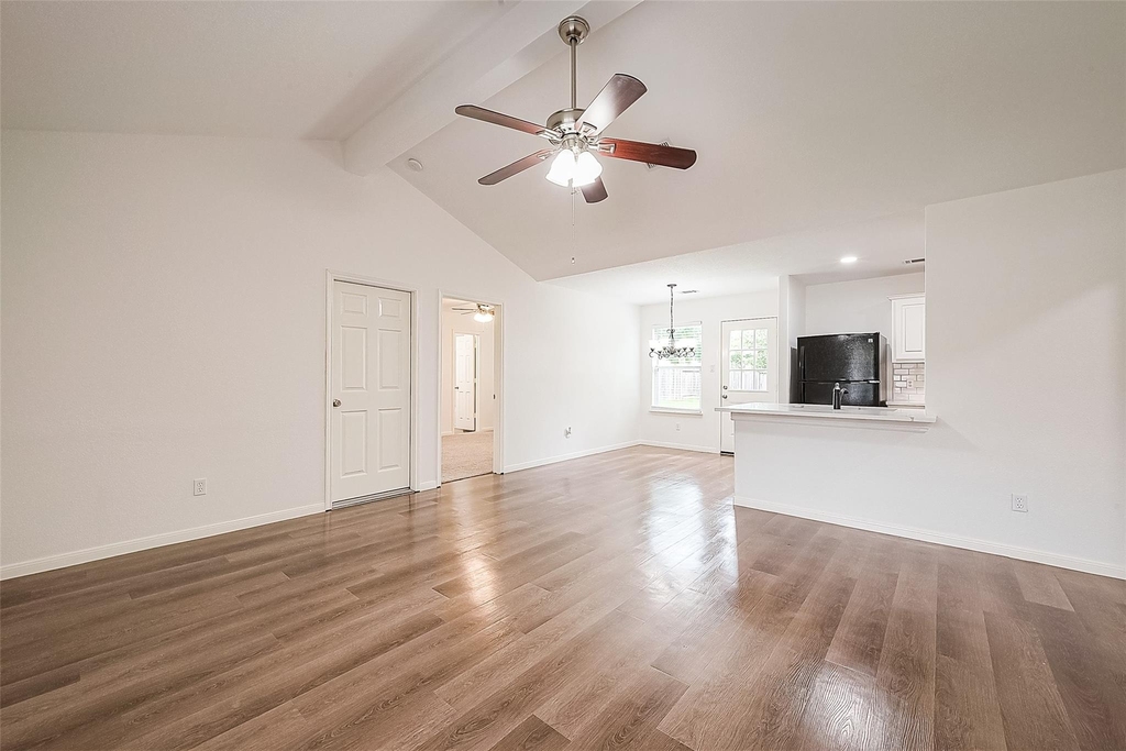 29019 Red River Loop - Photo 4