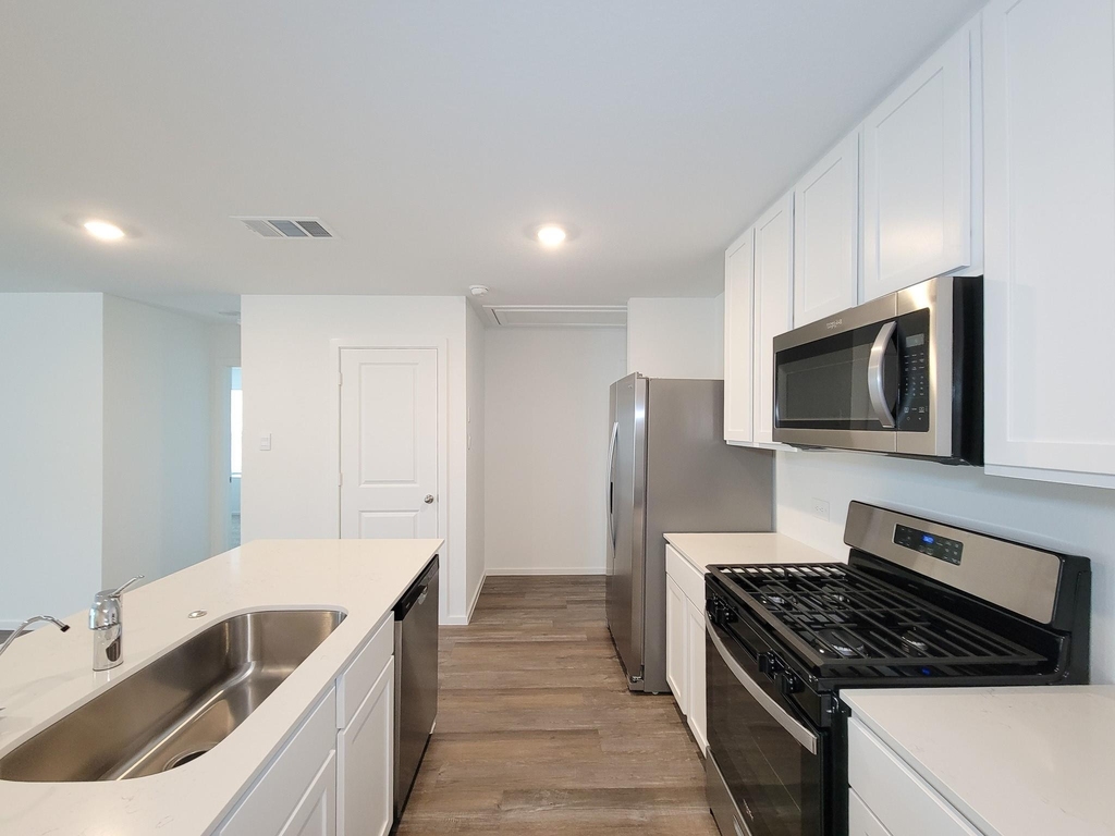 14316 Leafy Willow Drive - Photo 6