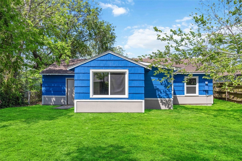 5206 Willow Glen Drive - Photo 15