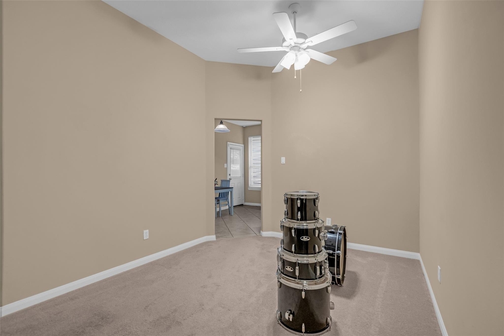 2919 Whitman Drive - Photo 6