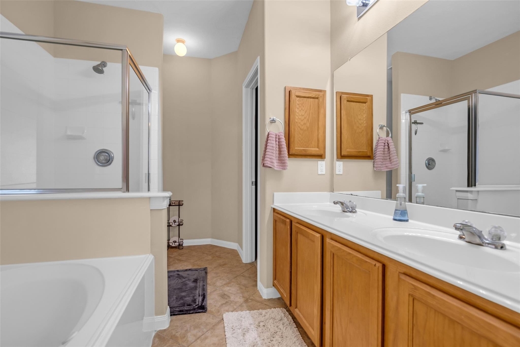 2919 Whitman Drive - Photo 4
