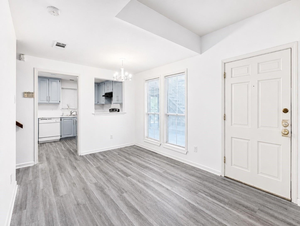 2529 Rio Grande Street - Photo 0