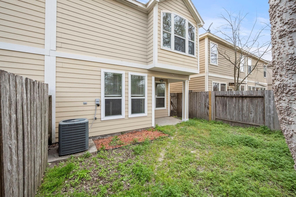 16546 Pentonshire Lane - Photo 24