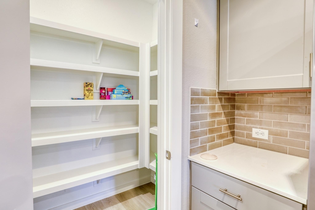 3110 Moontide Lane - Photo 16