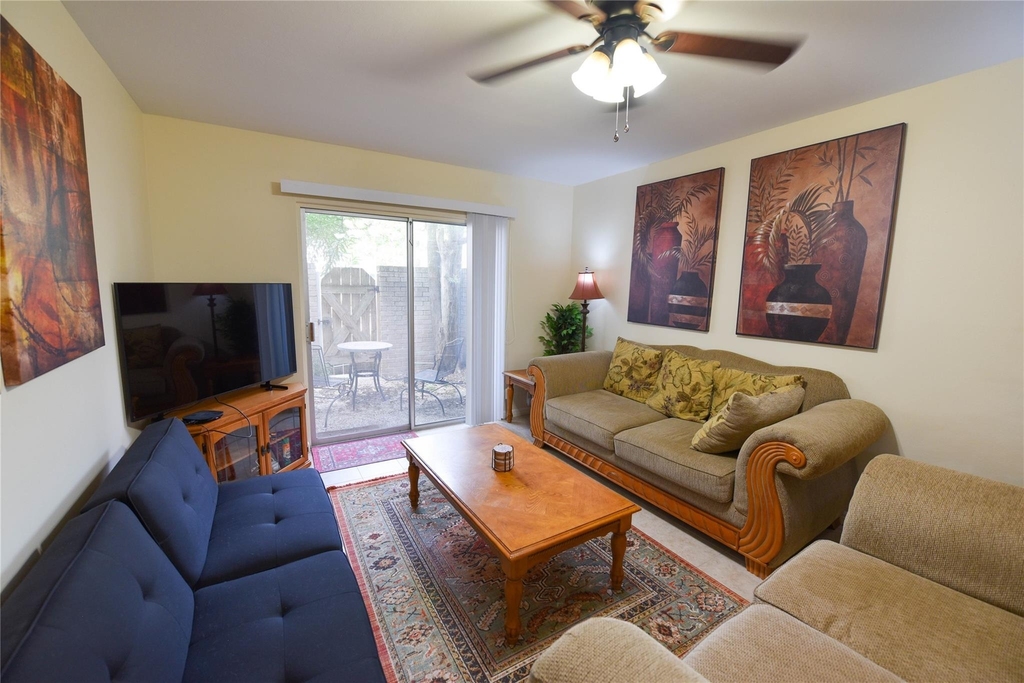 2601 Bellefontaine Street - Photo 0