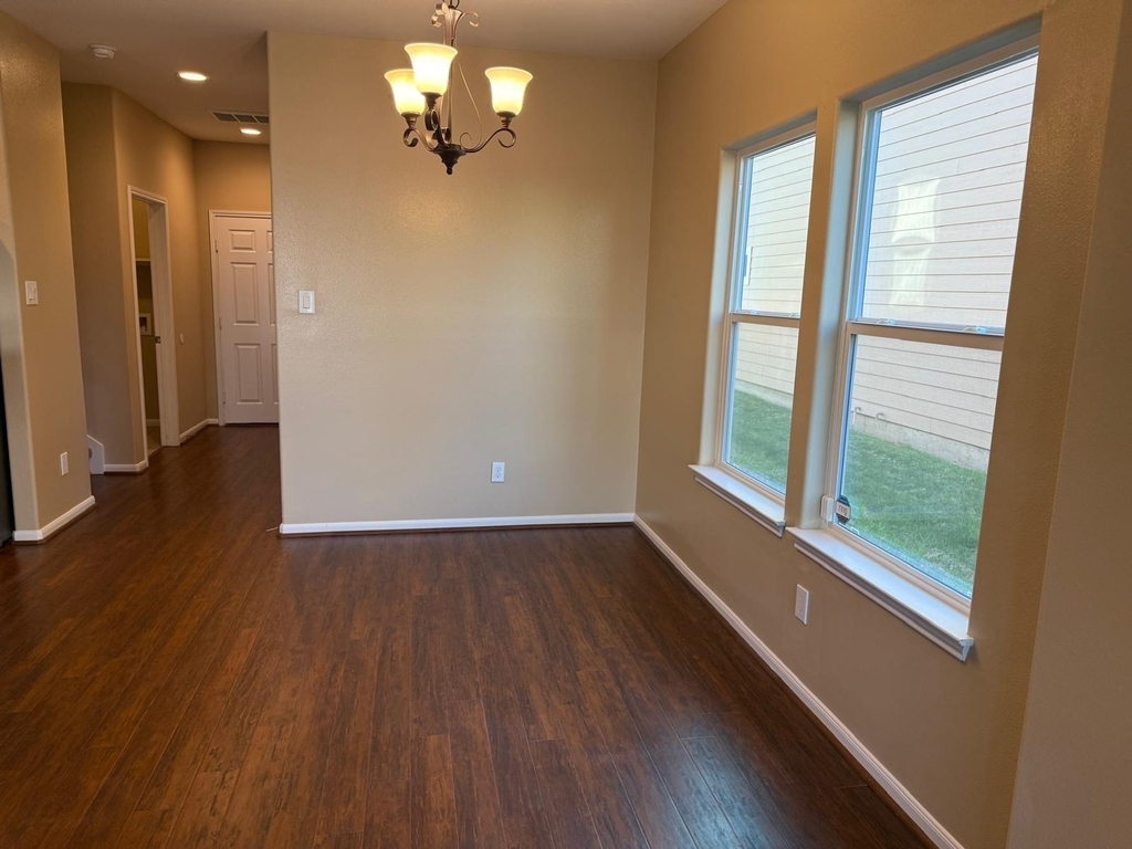 17134 Wilthorne Gardens Court - Photo 11