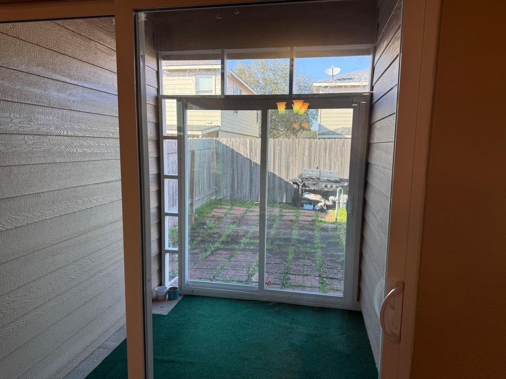 17134 Wilthorne Gardens Court - Photo 10
