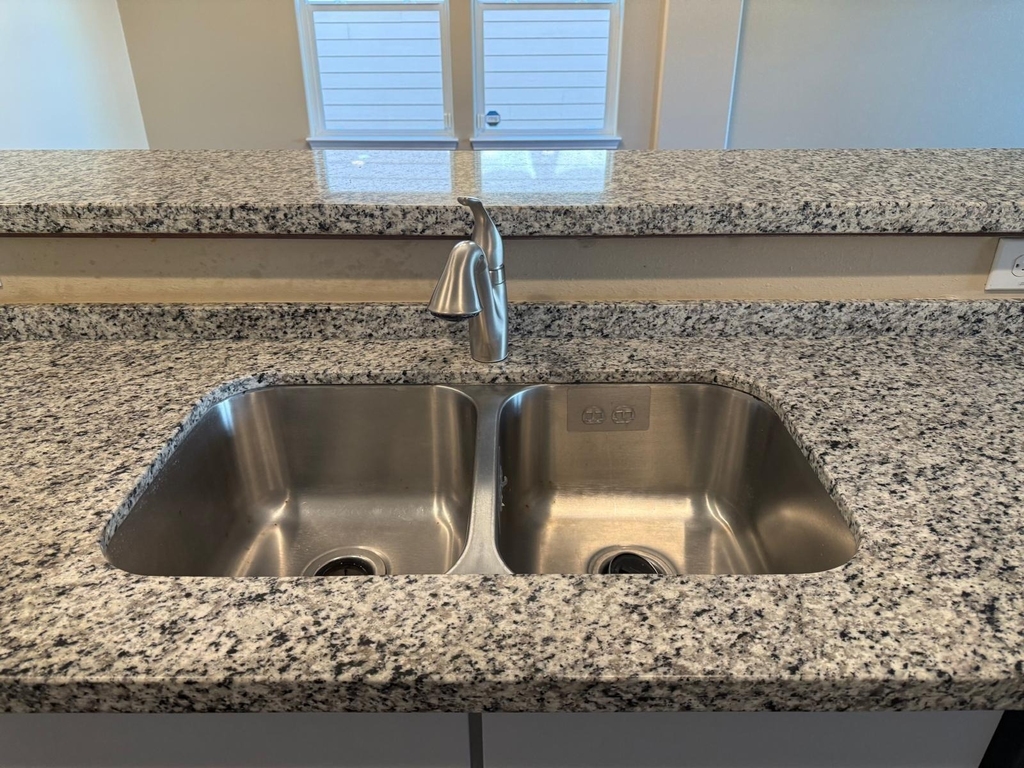 17134 Wilthorne Gardens Court - Photo 8