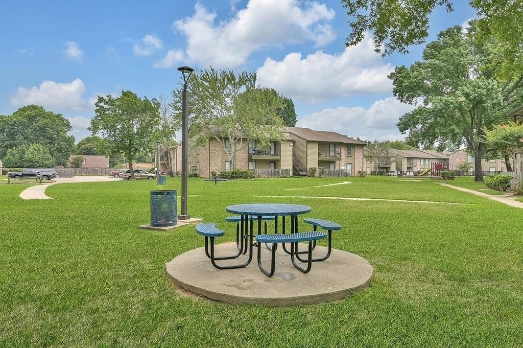 10601 Sabo Road - Photo 31