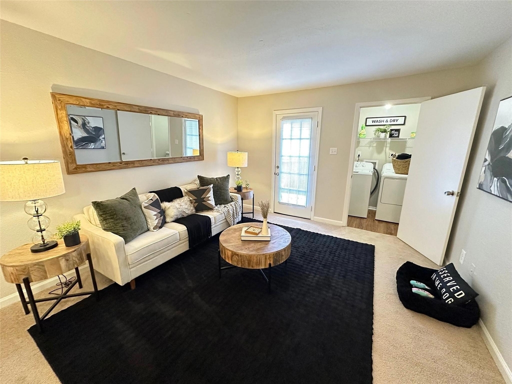 10601 Sabo Road - Photo 4