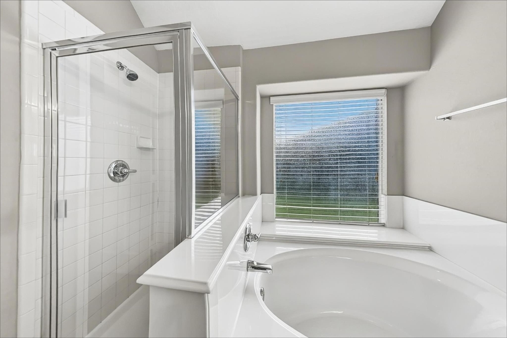 2918 Meridian Bay Lane - Photo 10