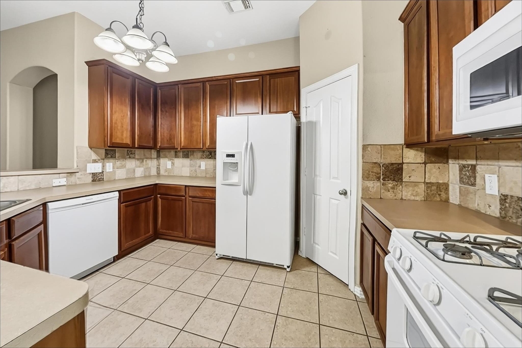 2918 Meridian Bay Lane - Photo 1