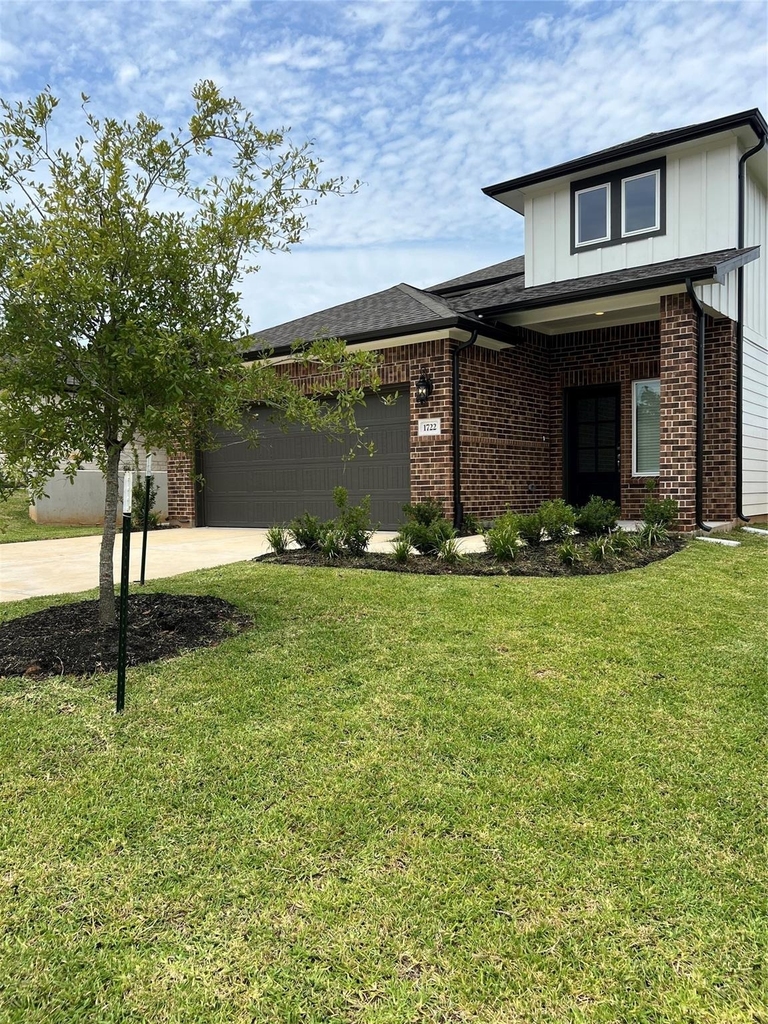 1722 Cayden Oak - Photo 2
