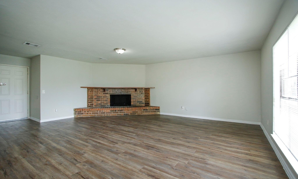 17626 Bullis Gap Drive - Photo 6