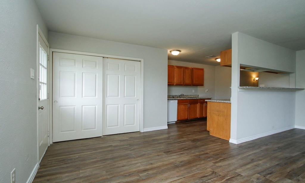 17626 Bullis Gap Drive - Photo 9