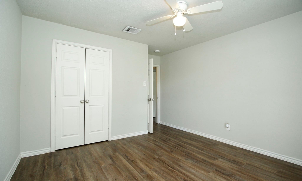 17626 Bullis Gap Drive - Photo 22