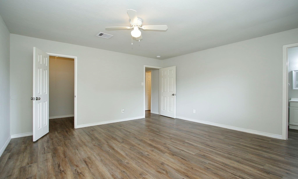 17626 Bullis Gap Drive - Photo 16