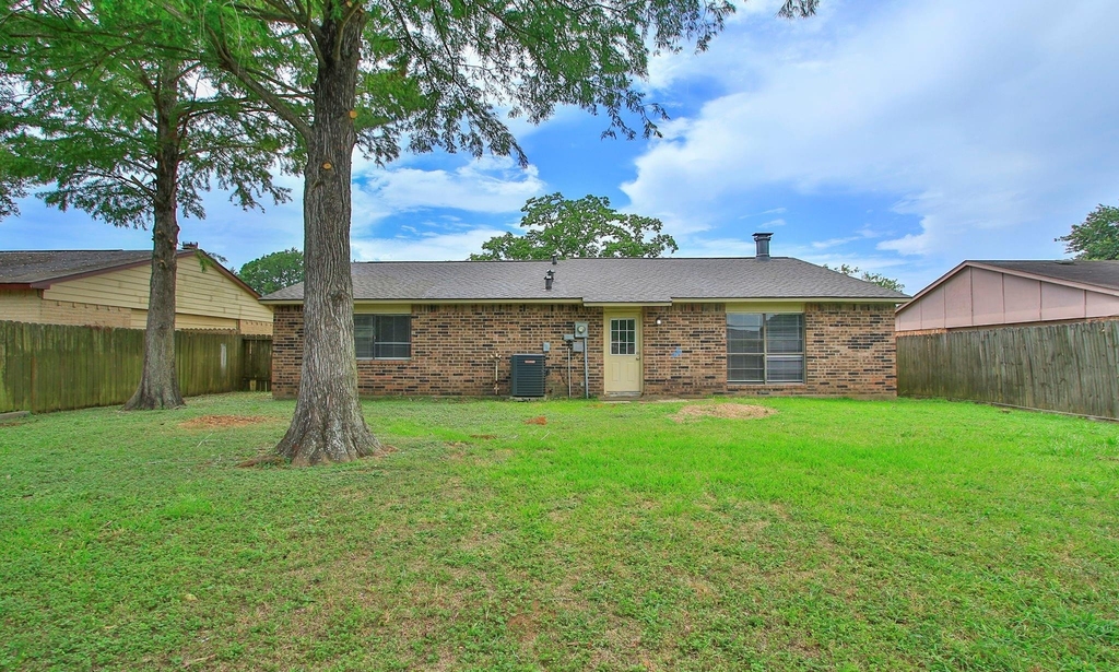 17626 Bullis Gap Drive - Photo 26