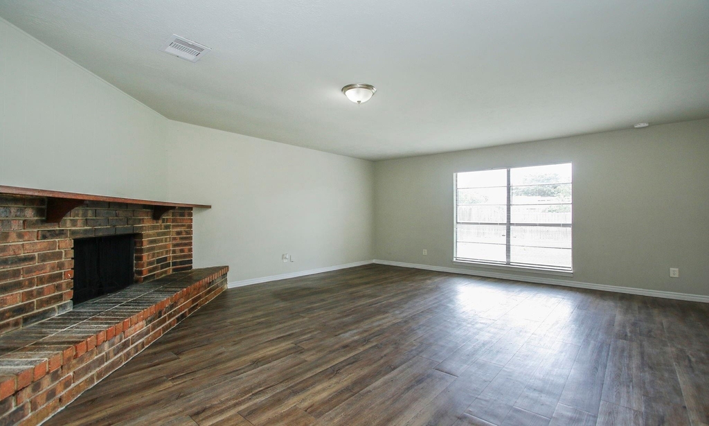 17626 Bullis Gap Drive - Photo 3