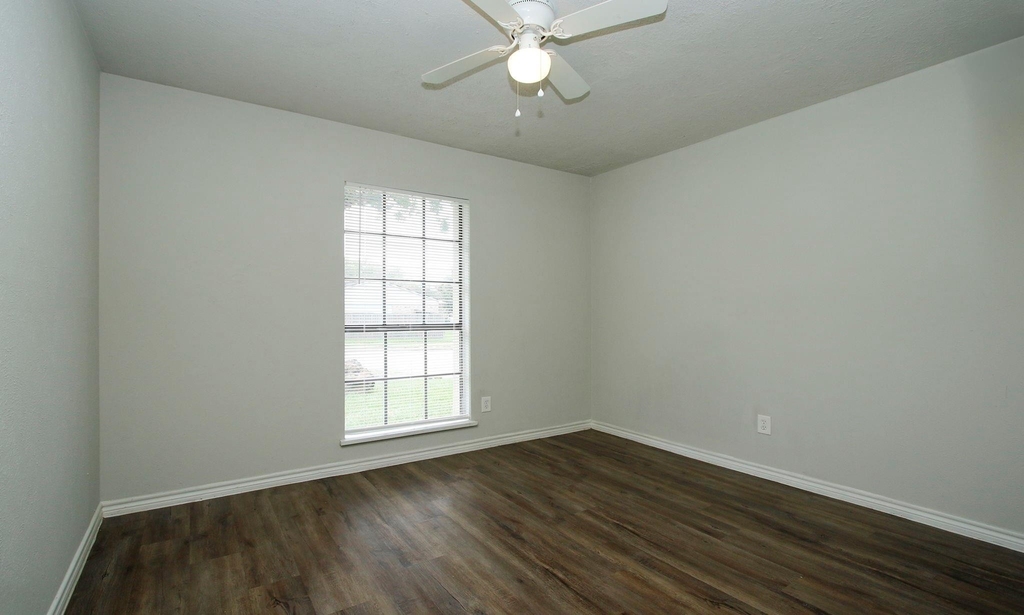 17626 Bullis Gap Drive - Photo 21