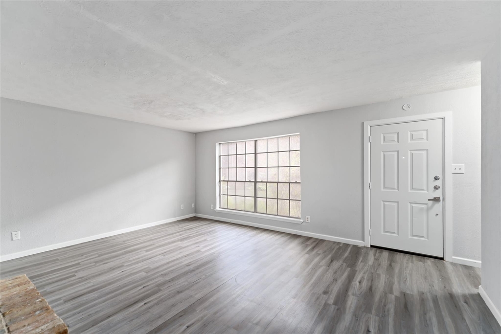 4154 Belle Park Drive - Photo 2