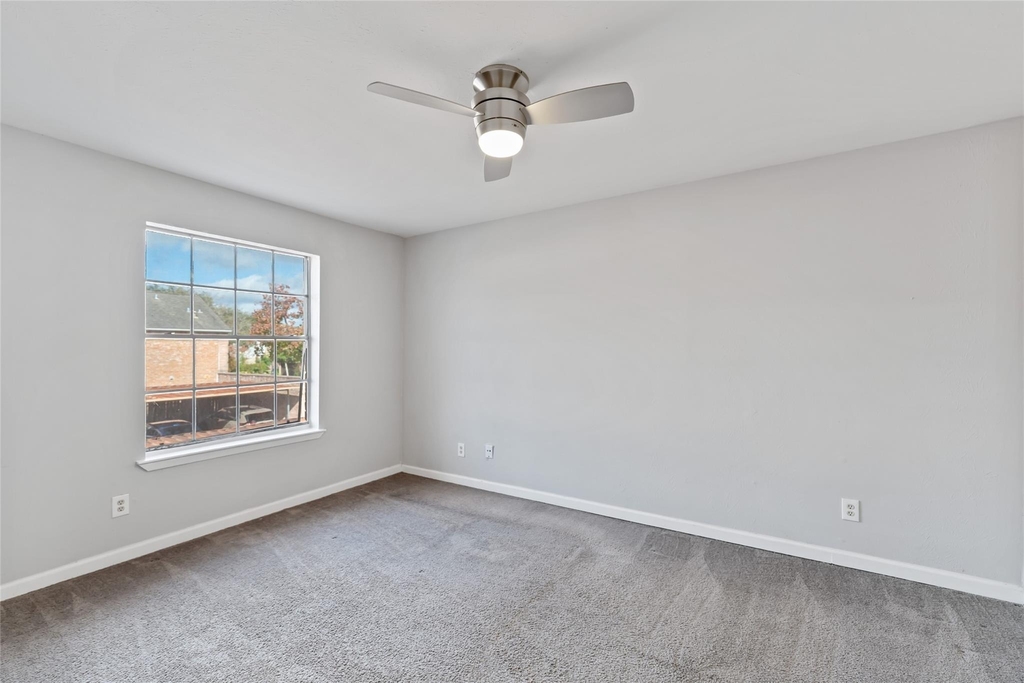 4154 Belle Park Drive - Photo 18