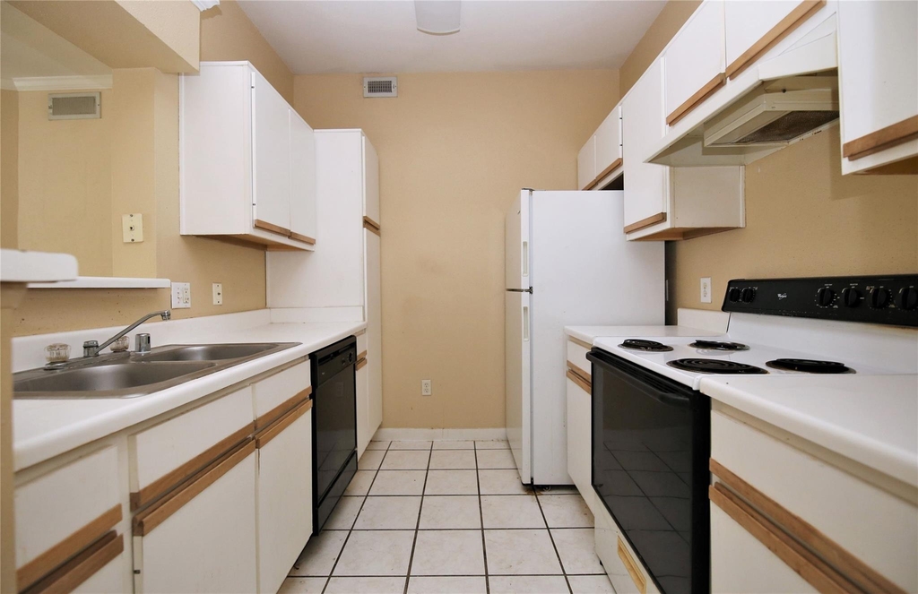 1330 Old Spanish Trail - Photo 7