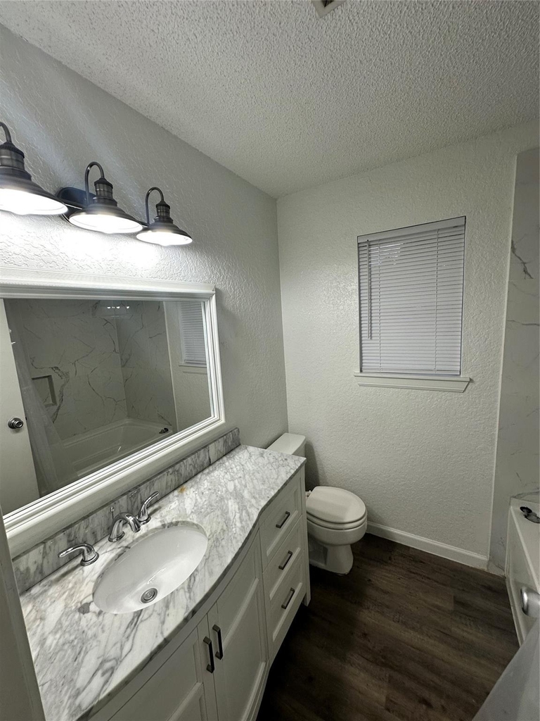 2722 8th Avenue N - Photo 10