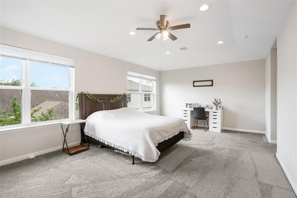 17137 Wilthorne Colony Court - Photo 12
