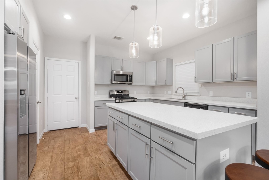 17137 Wilthorne Colony Court - Photo 10