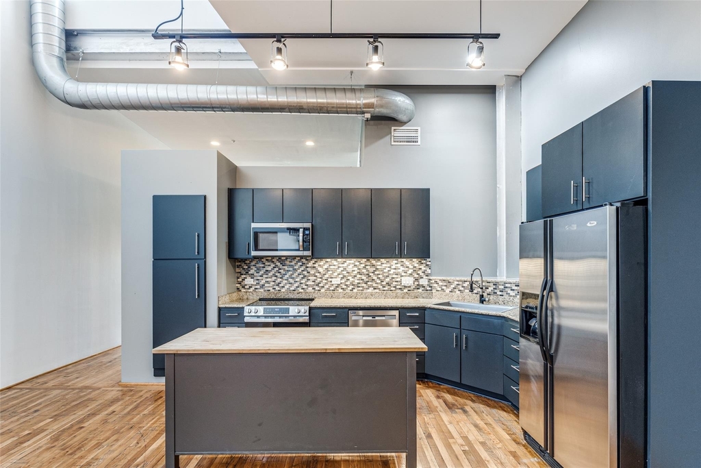 1312 Live Oak Street - Photo 6