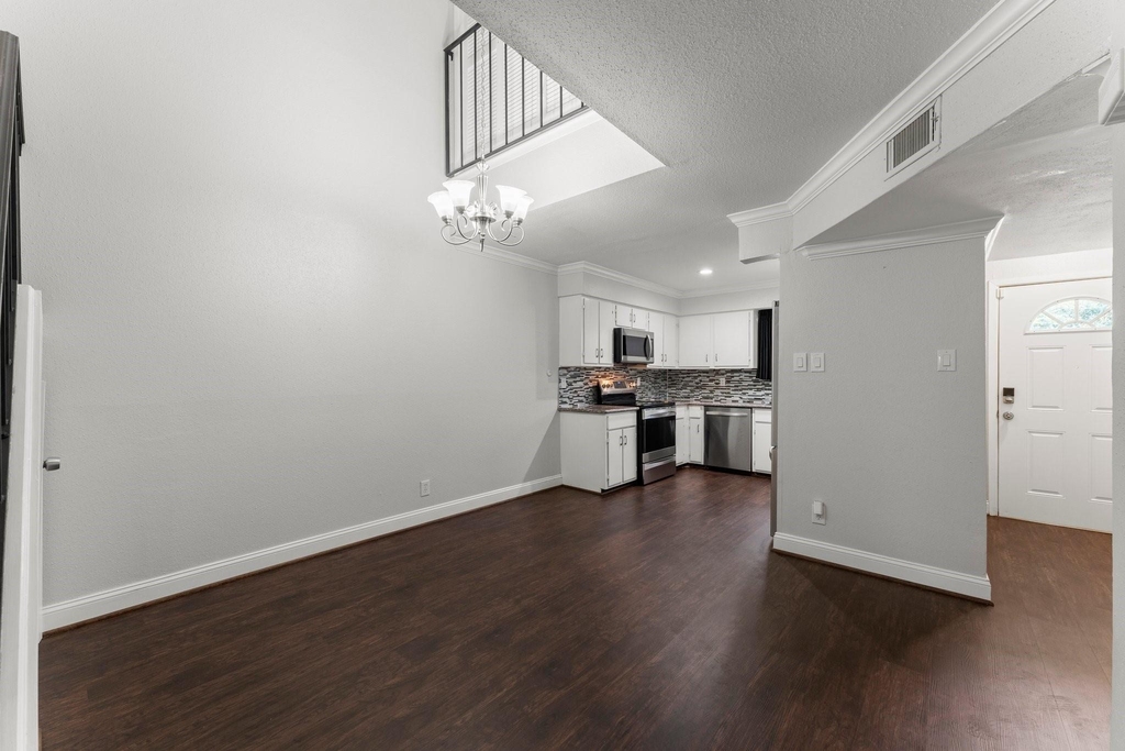 14515 Wunderlich Drive - Photo 8