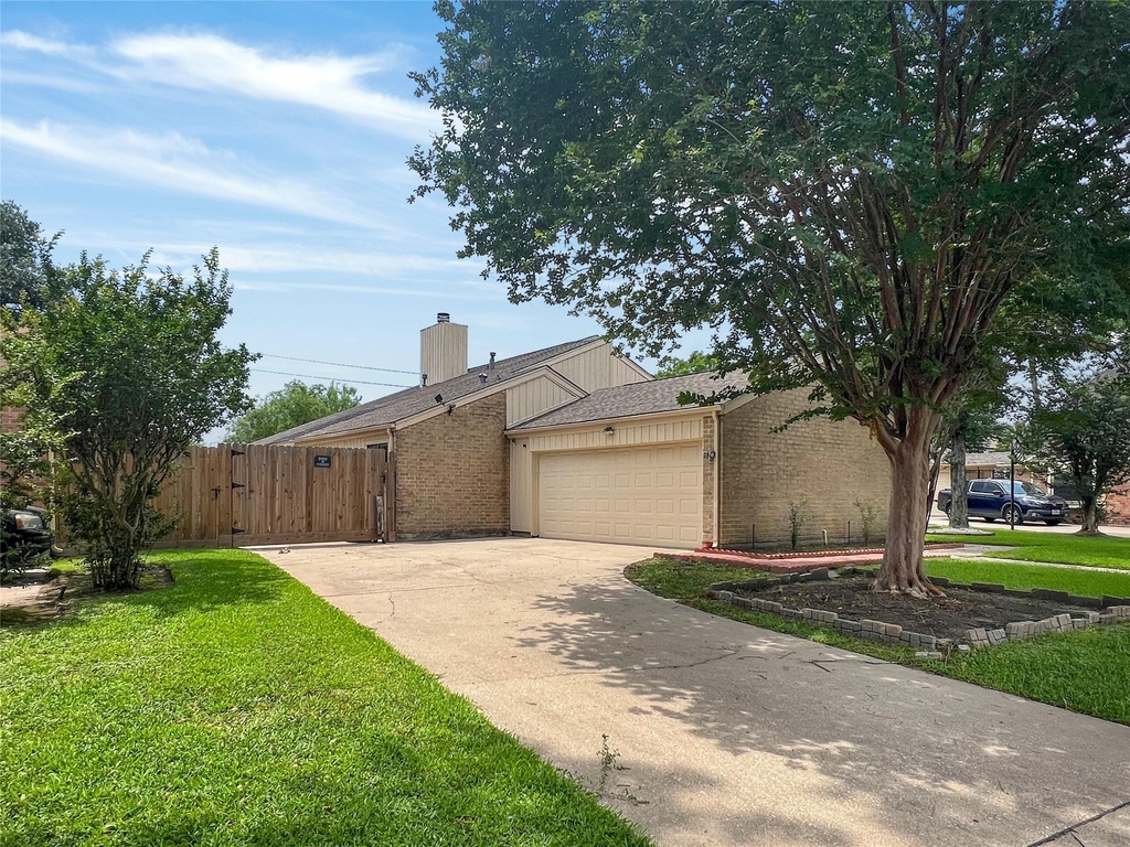 2358 Binley Drive - Photo 36