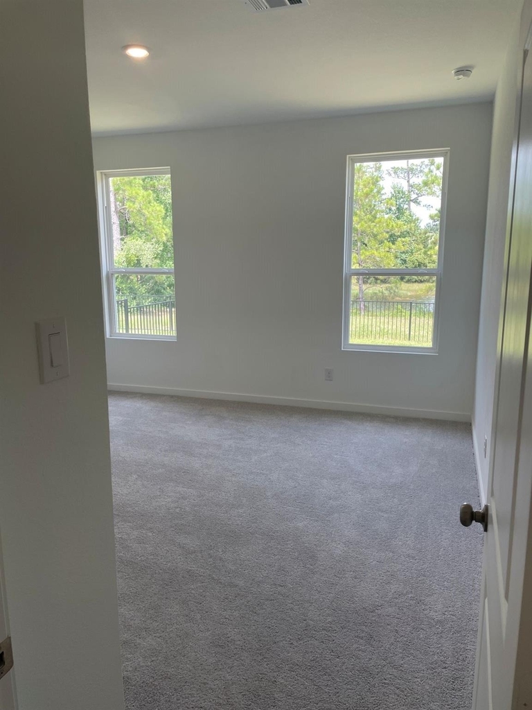 545 Shoreview Drive - Photo 9