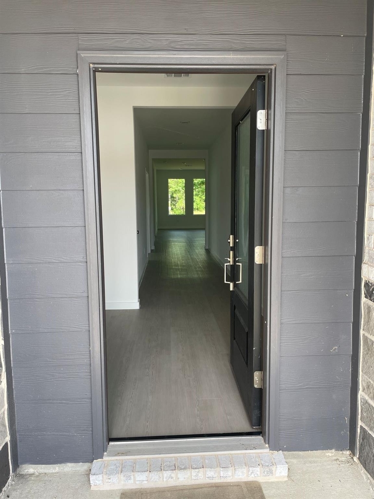 545 Shoreview Drive - Photo 3