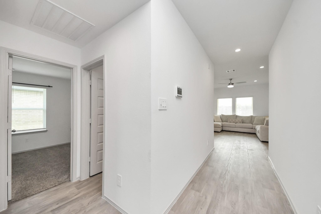 3521 Rockefeller Road - Photo 8