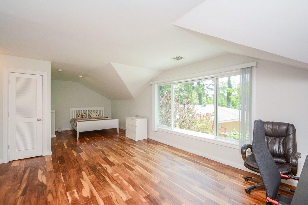 9906 Cedardale Drive - Photo 27