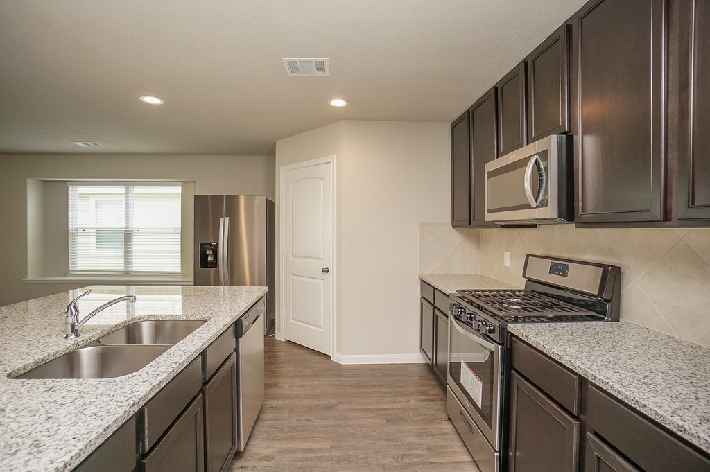 3331 Rosselli Brush Drive - Photo 11
