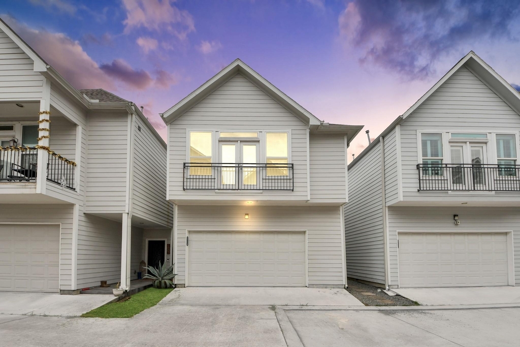 1805 Napa Creek Lane - Photo 0