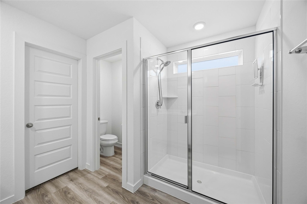 9522 Wall Street - Photo 18