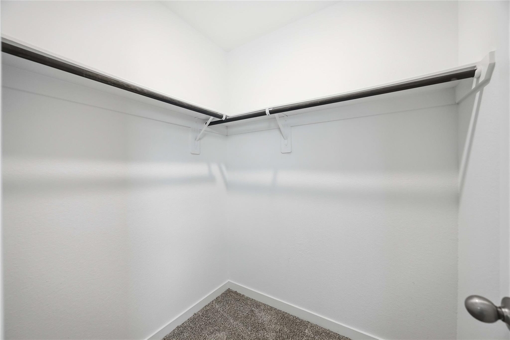 9522 Wall Street - Photo 20