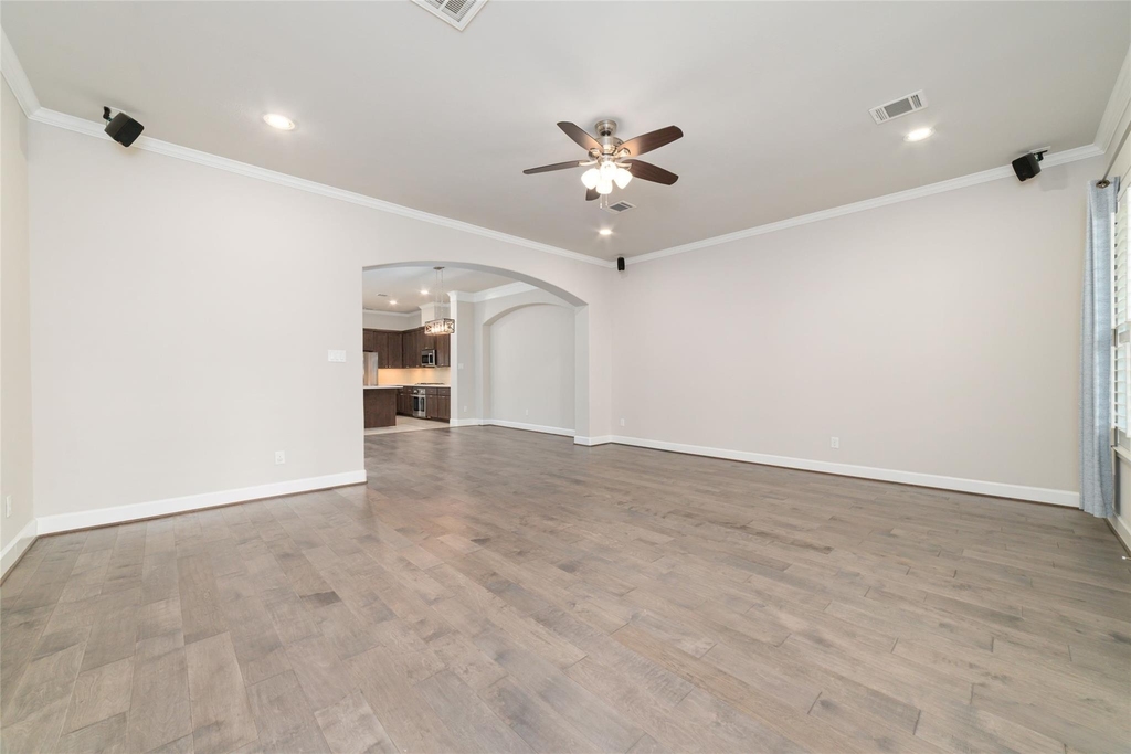 5020 Dickson Street - Photo 11